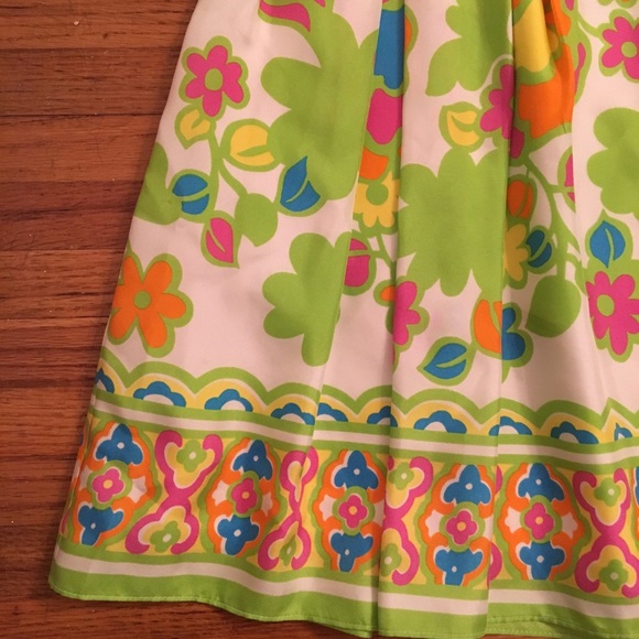 An Original Milly of New York Floral Skirt- Sz 6 - Picture 2 of 7